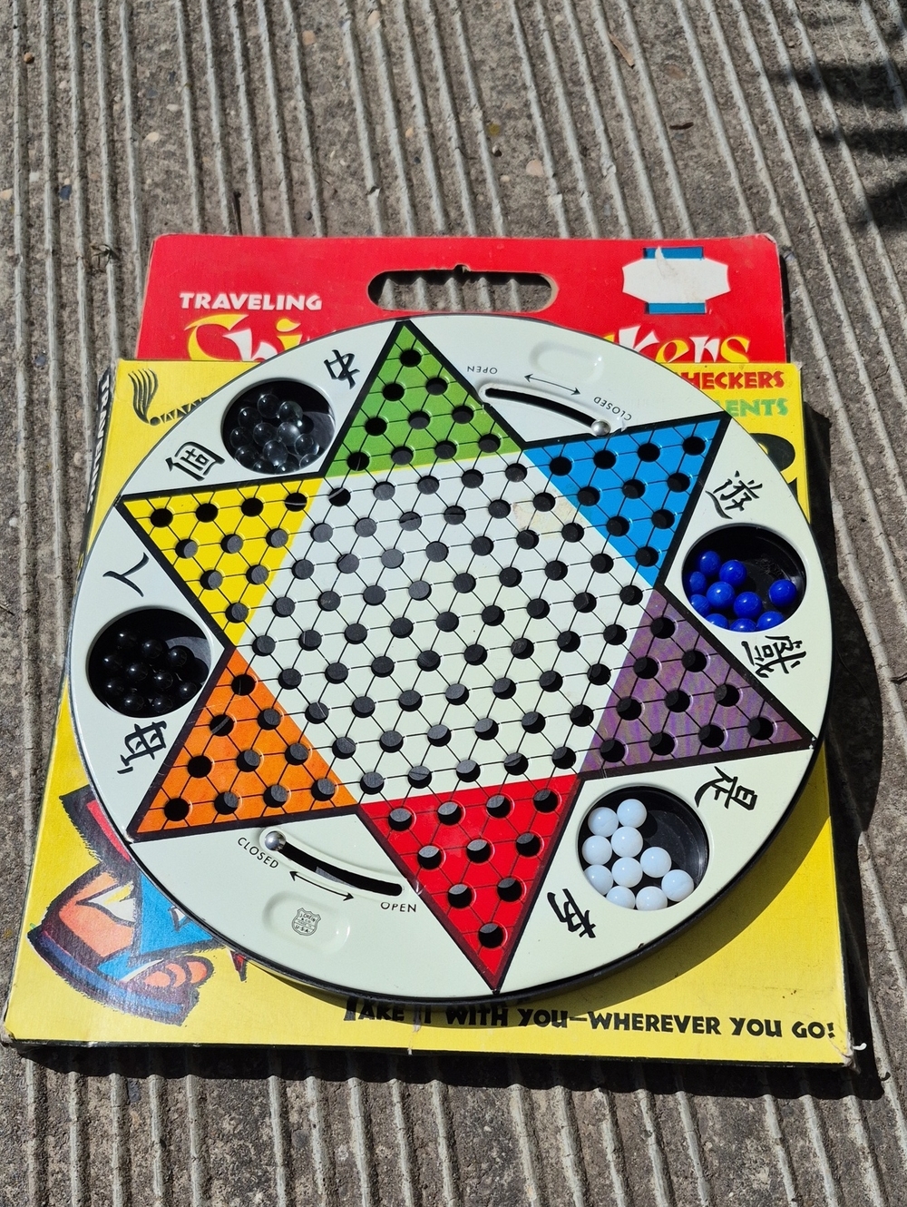 Vintage Chein Traveling Chinese Checkers Board Game